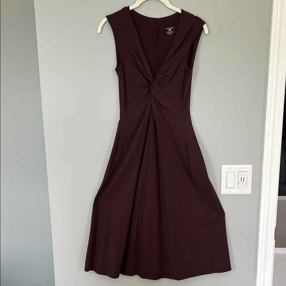 Patagonia Wine-Colored Midi Sheath Dress V-Neck Sleeveless